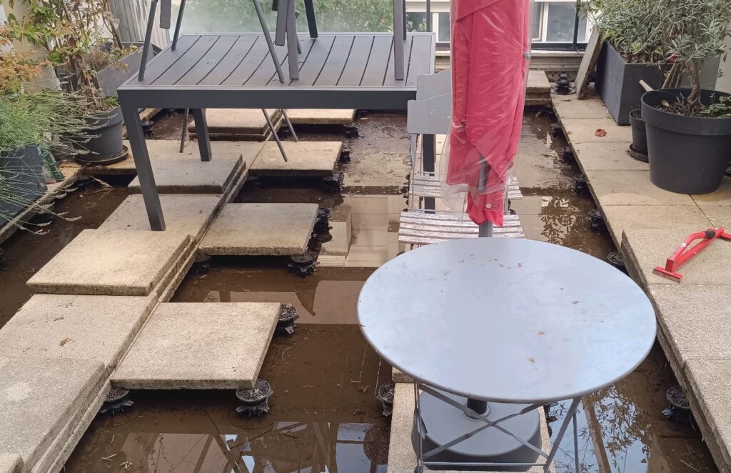 Entretien de terrasses avec dalles sur plots