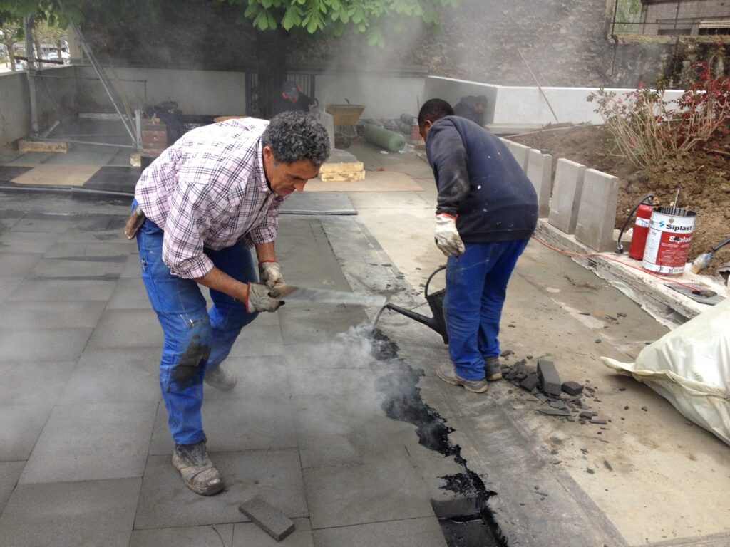 Isolation par FoamGlas posé au bitume