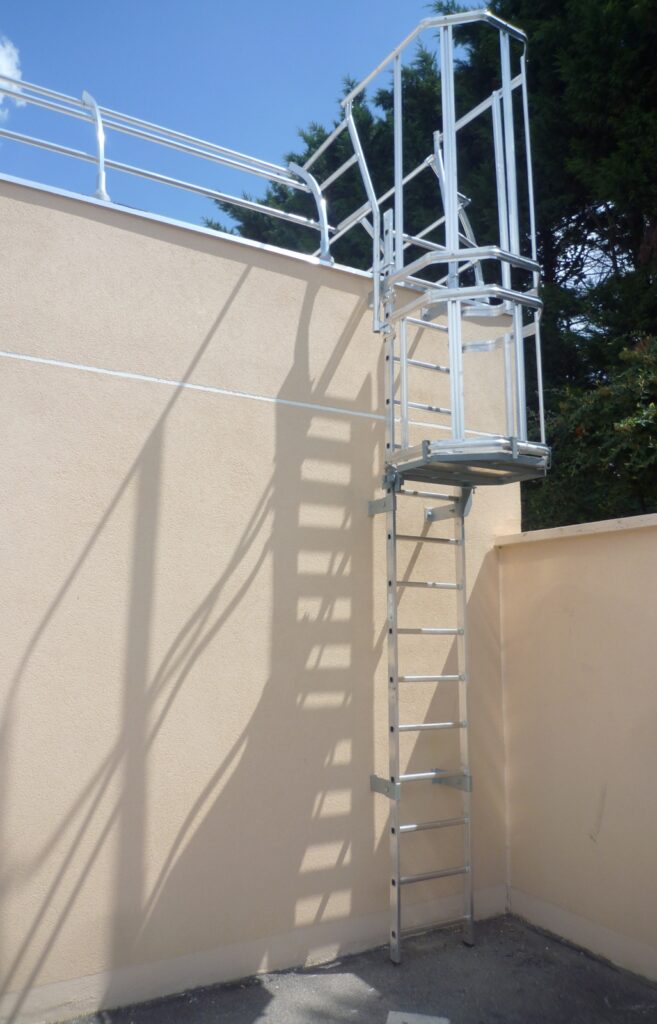 Echelle à crinoline