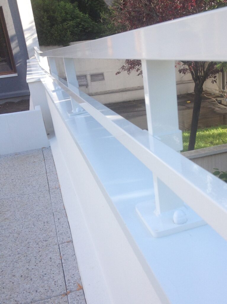 Réhausse d'Acrotère formant lisse