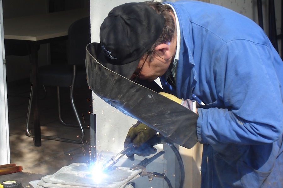 Soudage d'une platine métallique